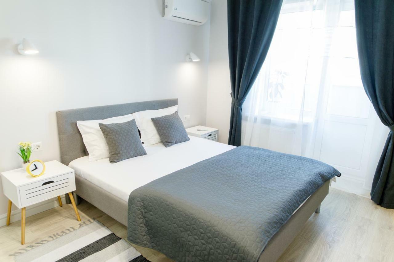 Apart-Hotel "Lavina" ซูมี ภายนอก รูปภาพ